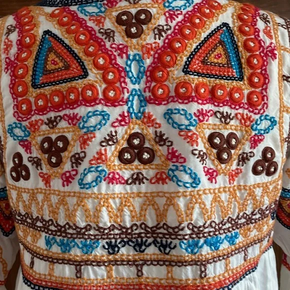 TOLANI Embroidered BOHO SUNDANCE KIMONO Jacket Top Festival Bell Sleeves NEW! - Picture 6 of 9